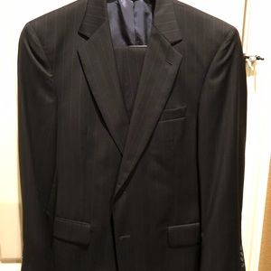 Jos. A. Bank 2 Pc 100% Wool Suit